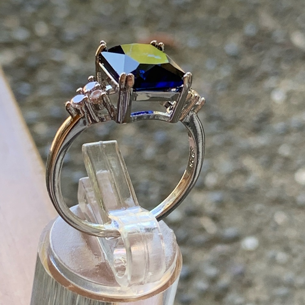 Gorgeous sterling silver S925 peridot ring - Picture 5 of 7